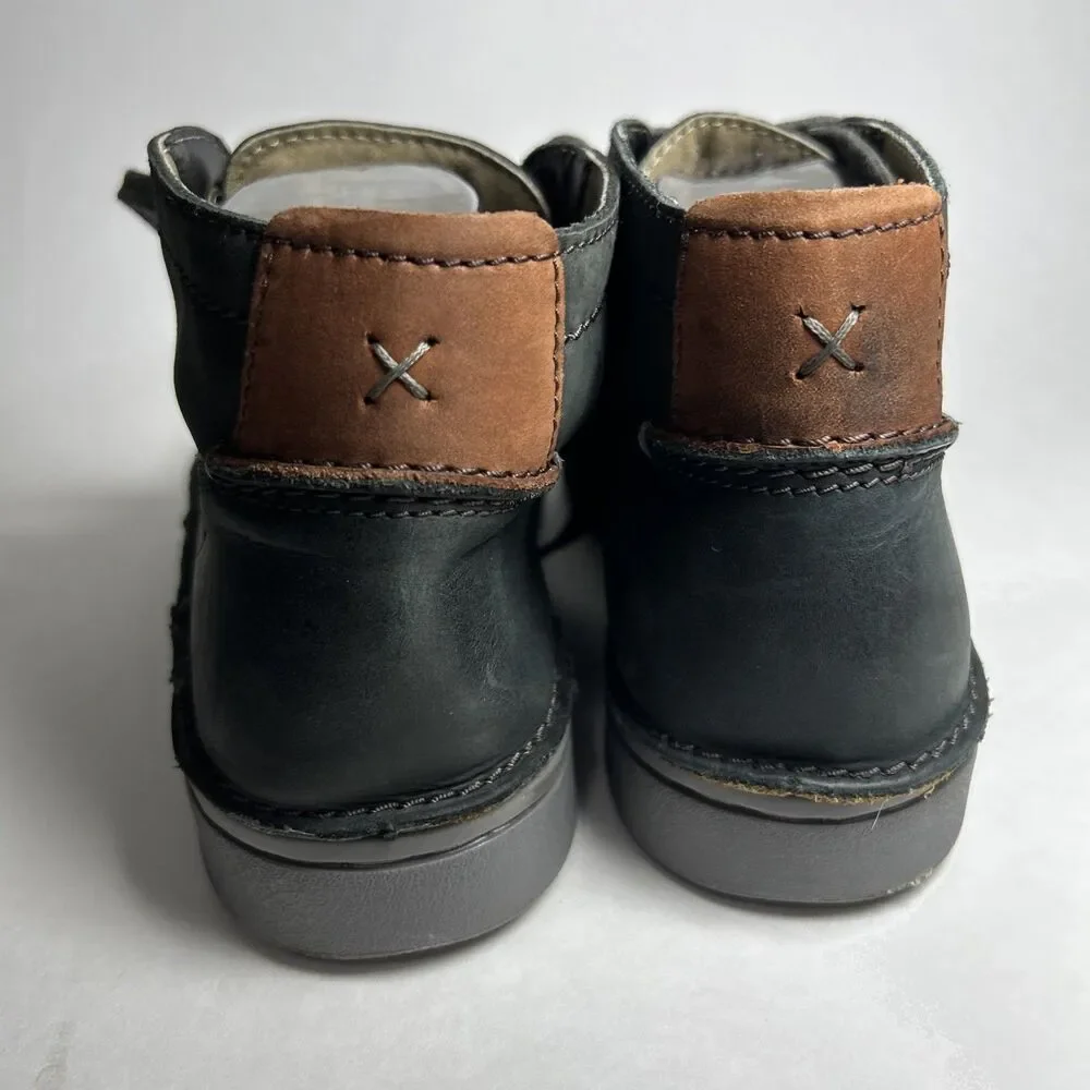 Clarks collection cushion soft chukka ankle boots gray leather casual men 8.5